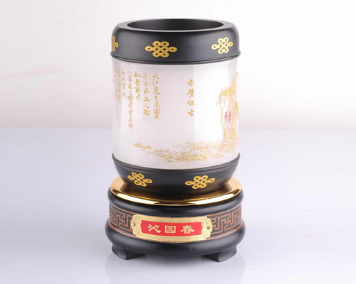 赤壁懷古-碳雕直形筆筒