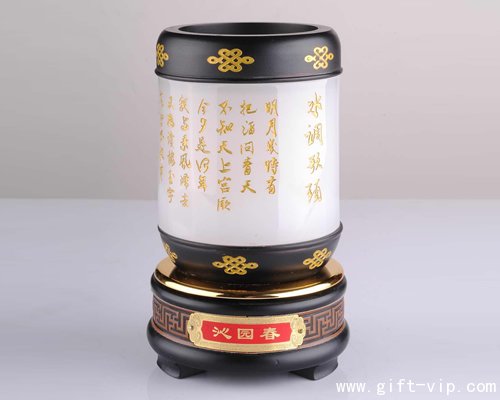 赤壁懷古-碳雕直形筆筒