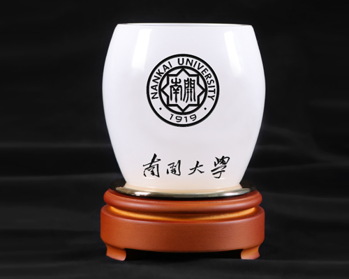 南開大學(xué) 